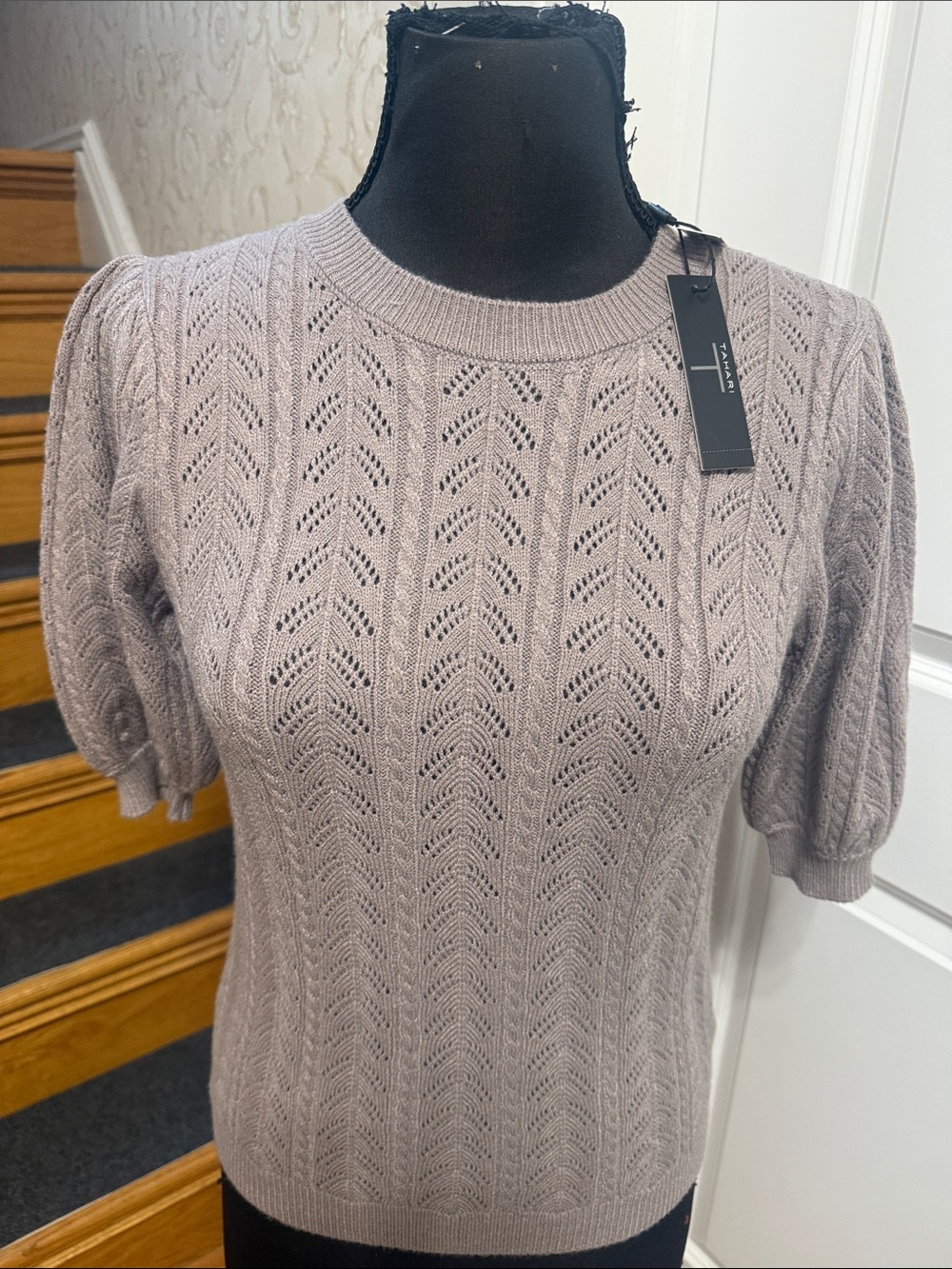 NWT Tahari Taupe Knit Puff-Sleeve Sweater - size M